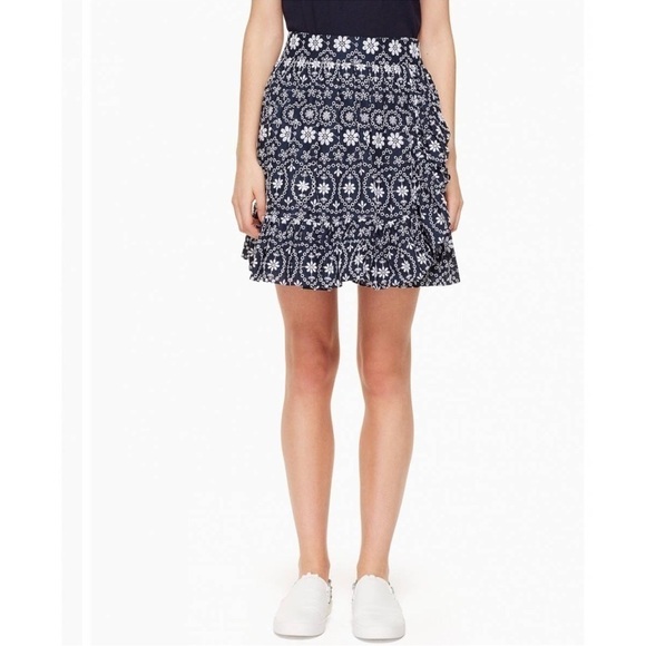 Kate Spade Shore Thing Eyelet Wrap Mini Skirt Size 12 - Picture 1 of 13
